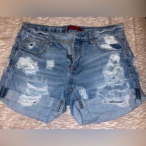 Signature8 denim distressed shorts mid-low rise Size small